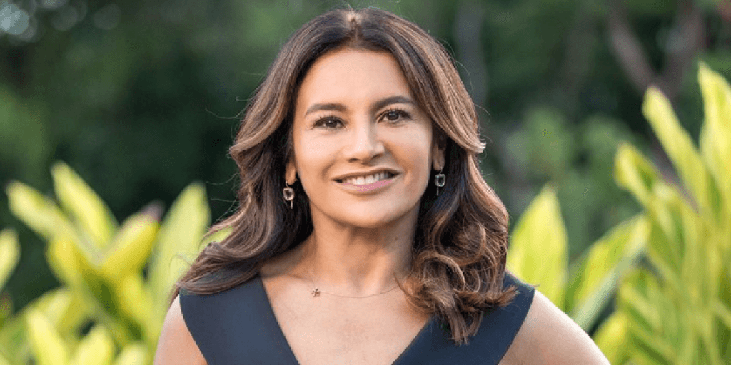 Dira Paes, extremamente recatada, assumiu grande amor e fez declaração pública com foto: "Meu par"