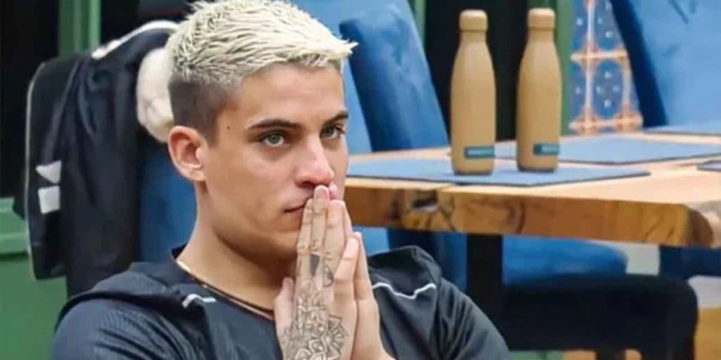Record dá chance para Tiago Ramos após expulsão e público vai ao delírio com vídeo
