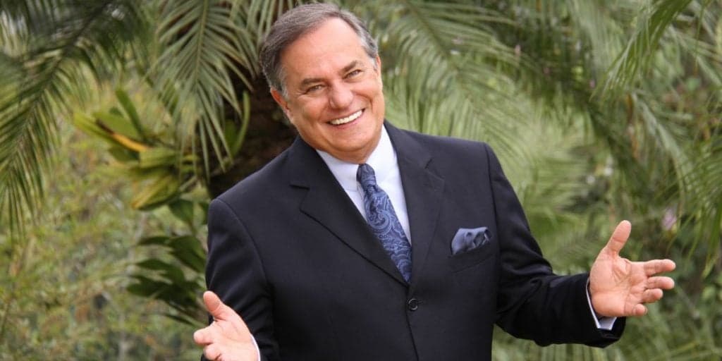 Ronnie Von fala sobre vida sexual com a esposa e a deixa chocada: "Essa moça tem 67 e você não tem ideia"