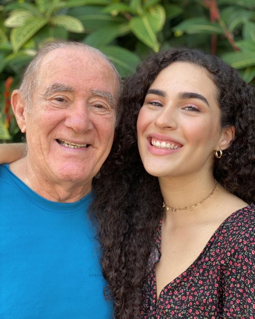 Livian Aragão, filha do famoso Renato Aragão, o Didi, cresceu e se tornou uma das mulheres mais lindas do Brasil, com corpão de cair o queixo - Foto Reprodução Livian Aragão, filha do famoso Renato Aragão, o Didi, cresceu e se tornou uma das mulheres mais lindas do Brasil, com corpão de cair o queixo - Foto Reprodução