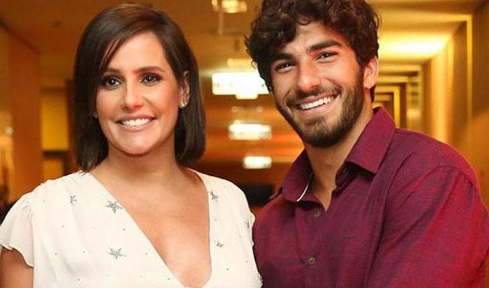 A atriz da Globo, Deborah Secco, aos 42 anos, fala sobre frustração no que está tentando com o marido, Hugo Moura - Reprodução