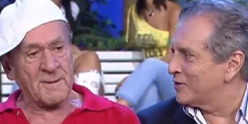 Ronald Golias como o Pacífico: Luto eterno em A Praça é Nossa (Foto: Reprodução/ SBT)
