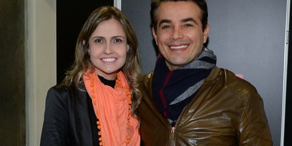 Anderson Di Rizzi e Thaíse Galante, a professora com quem é casado e tem dois filhos (Foto: AgNews) Anderson Di Rizzi e Thaíse Galante, a professora com quem é casado e tem dois filhos (Foto: AgNews)