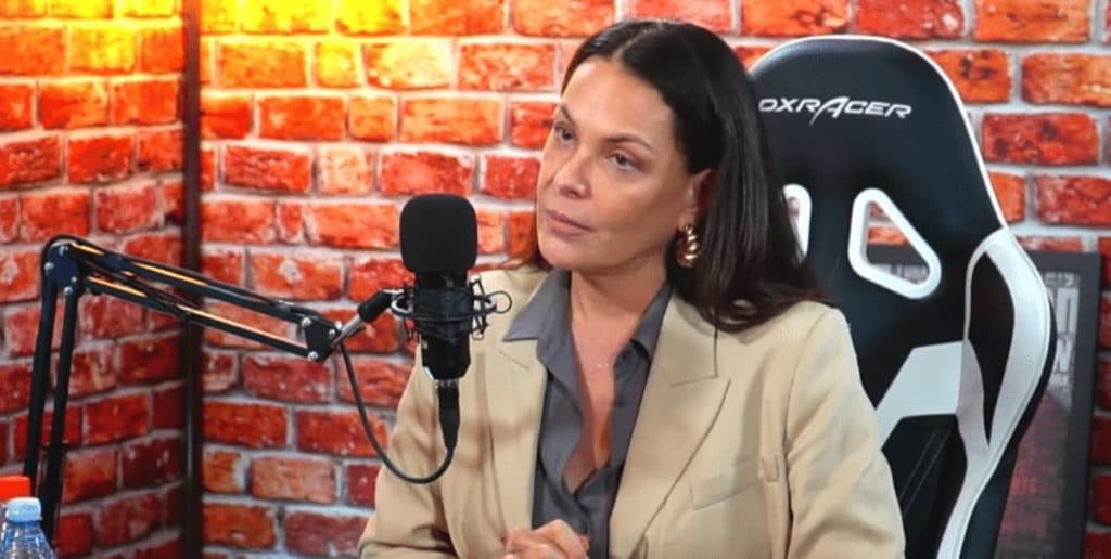 Record promove mudança em programa, substitui Carolina Ferraz por global e nova dupla é confirmada