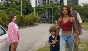 Primeiro embate indireto entre Chiara e Brisa foi ao ar nesta quarta (30) (Foto: Reprodução / Globo) Primeiro embate indireto entre Chiara e Brisa foi ao ar nesta quarta (30) (Foto: Reprodução / Globo)