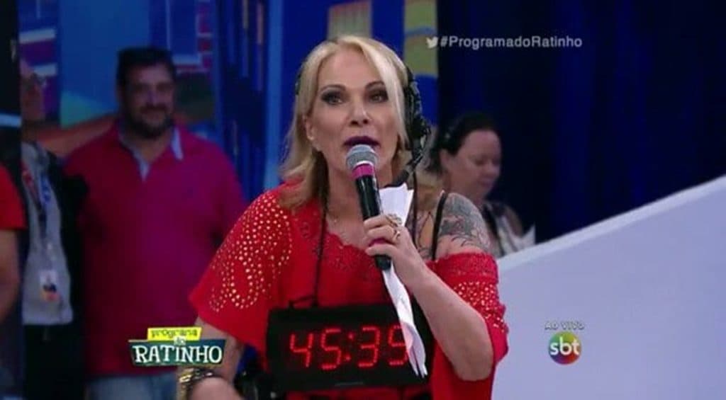 http://tvfoco.uai.com.br/wp-content/uploads/2015/05/Daniela-Mercury.jpg http://tvfoco.uai.com.br/wp-content/uploads/2015/05/Daniela-Mercury.jpg