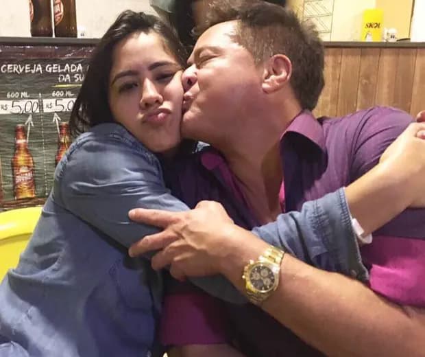 Filha de Leonardo, cantor e sertanejo, vive assim (Foto: Reprodução/Instagram) Filha de Leonardo, cantor e sertanejo, vive assim (Foto: Reprodução/Instagram)