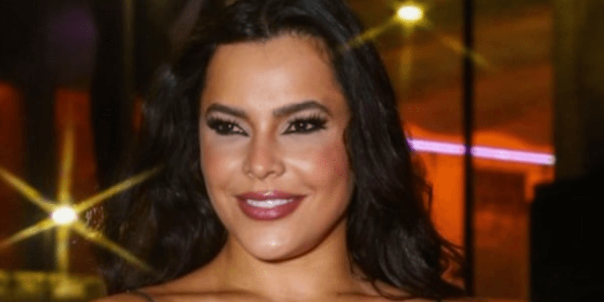 Emilly Araújo surge com o rosto diferente e chama atenção (Foto: Reprodução) Emilly Araújo surge com o rosto diferente e chama atenção (Foto: Reprodução)