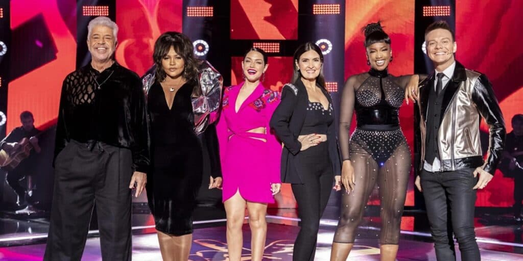 Estrela do The Voice Brasil rompe silêncio, vem a público e assume ser gay: “Eu neguei quem sou”