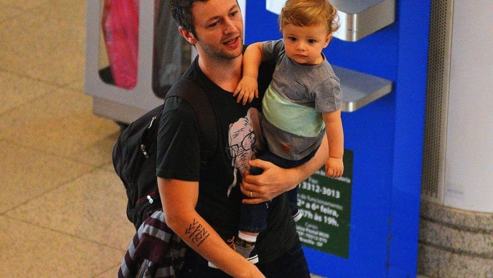 Os filhos dos famosos Sandy e Júnior sempre encantam a web quando surgem em cliques raros - Foto Reprodução Os filhos dos famosos Sandy e Júnior sempre encantam a web quando surgem em cliques raros - Foto Reprodução