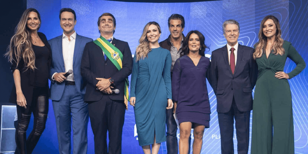 Após cortar salário de Rodrigo Faro pela metade, Record faz a limpa e demite estrela do Domingo Espetacular