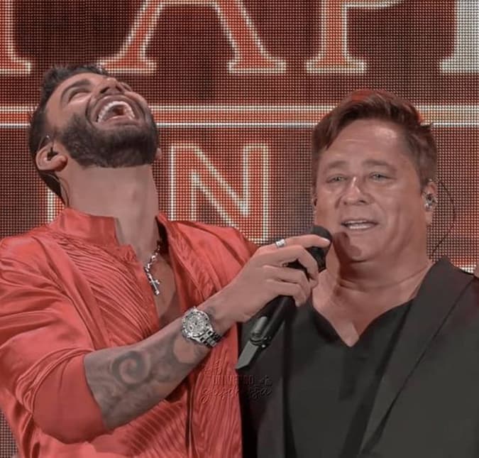 Cantor Leonardo com Gusttavo Lima na Live cabaré 2 (Foto: Reprodução)