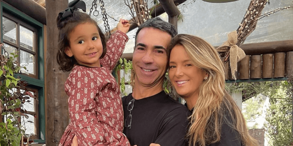 Ticiane Pinheiro filma tudo e mostra o que César Tralli fez com os pais dela e pedido da filha