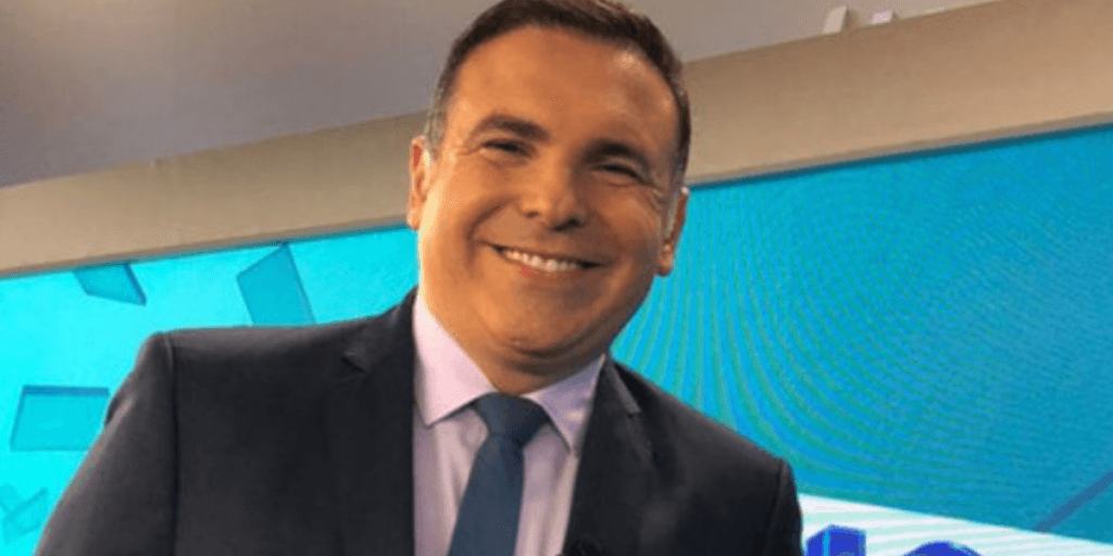 Recatado, Gottino divulga foto no altar com grande amor e assume relação que muitos nem sabiam: "Te amo"