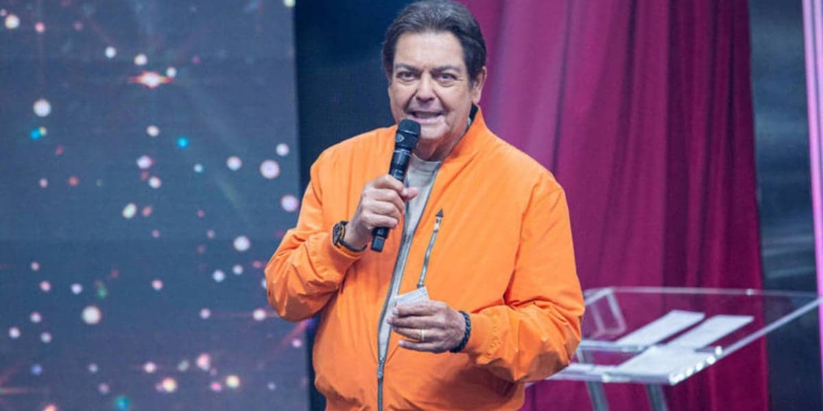 http://tvfoco.uai.com.br/wp-content/uploads/2015/05/Daniela-Mercury.jpg http://tvfoco.uai.com.br/wp-content/uploads/2015/05/Daniela-Mercury.jpg