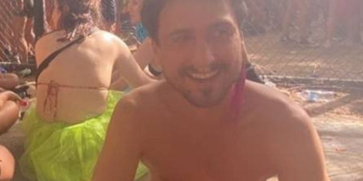 Igor Angelkorte em bloco de carnaval (Foto: Instagram) Igor Angelkorte em bloco de carnaval (Foto: Instagram)