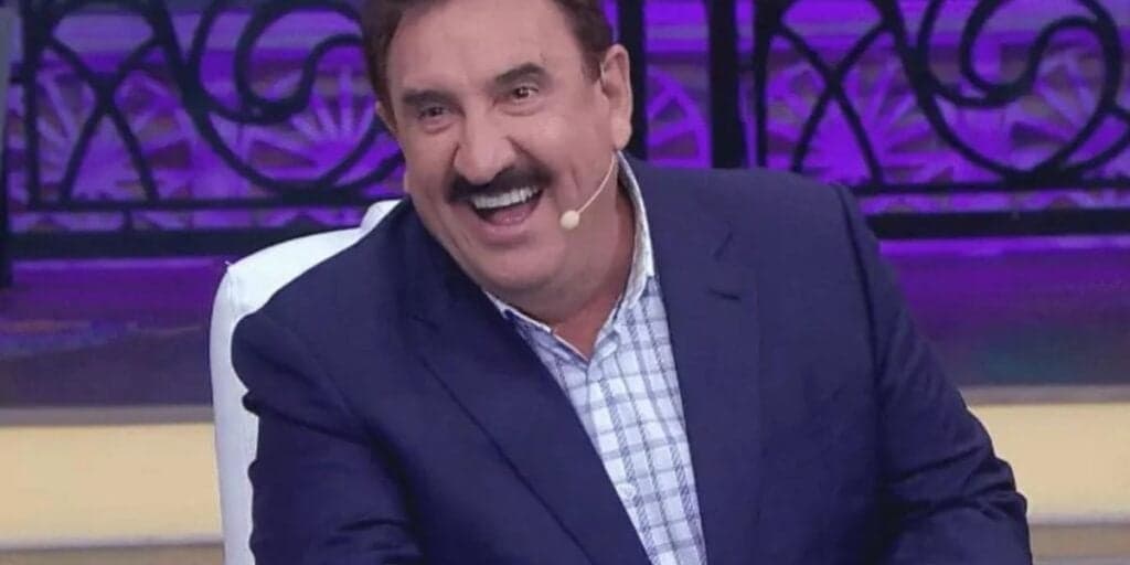 Ratinho ressurge após passar por cirurgia e recebe recado de ex-parceira demitida: "Dor"