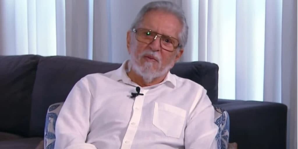 Demitido da Praça, amigo se sentiu traído e nunca mais tocou ou falou com Carlos Alberto
