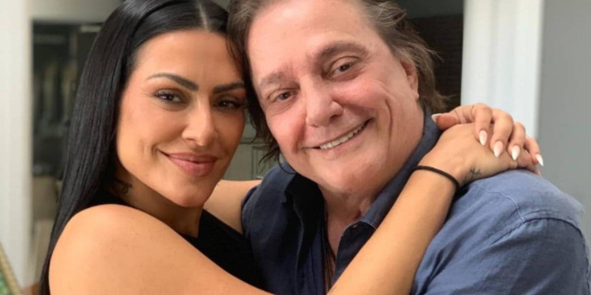 http://tvfoco.uai.com.br/wp-content/uploads/2015/05/Daniela-Mercury.jpg