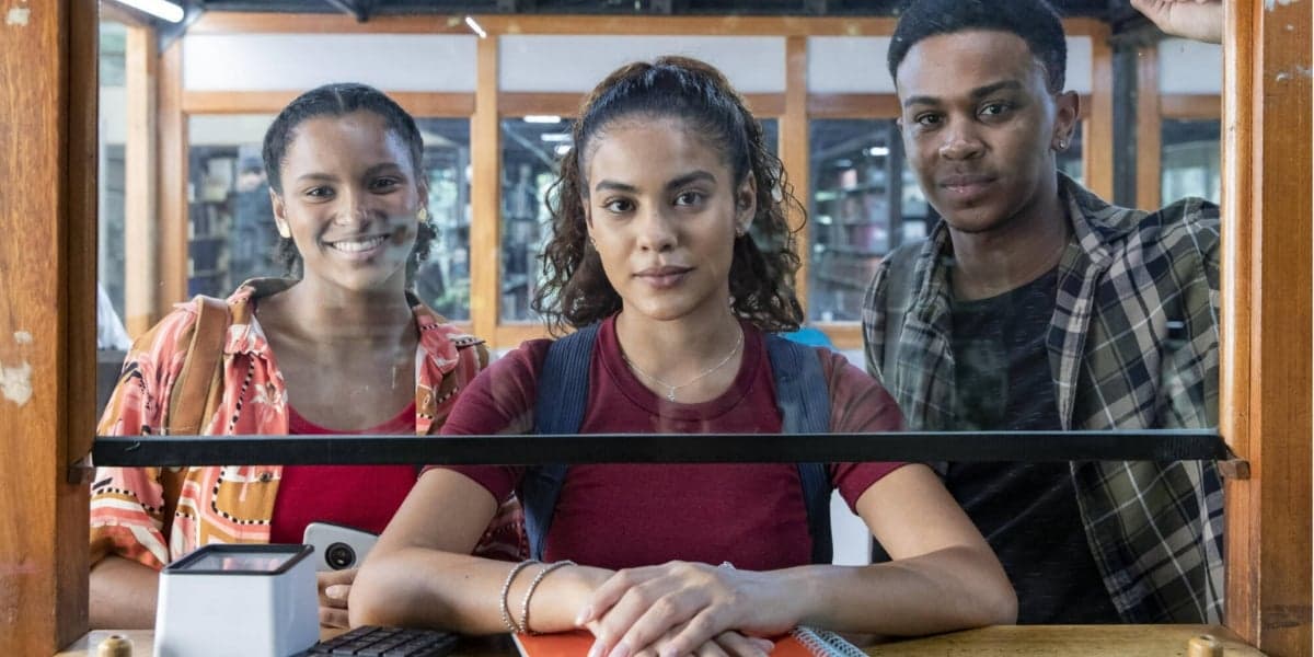 Parte do elenco jovem de "Vai Na Fé" (Foto: Divulgação/TV Globo) Parte do elenco jovem de "Vai Na Fé" (Foto: Divulgação/TV Globo)