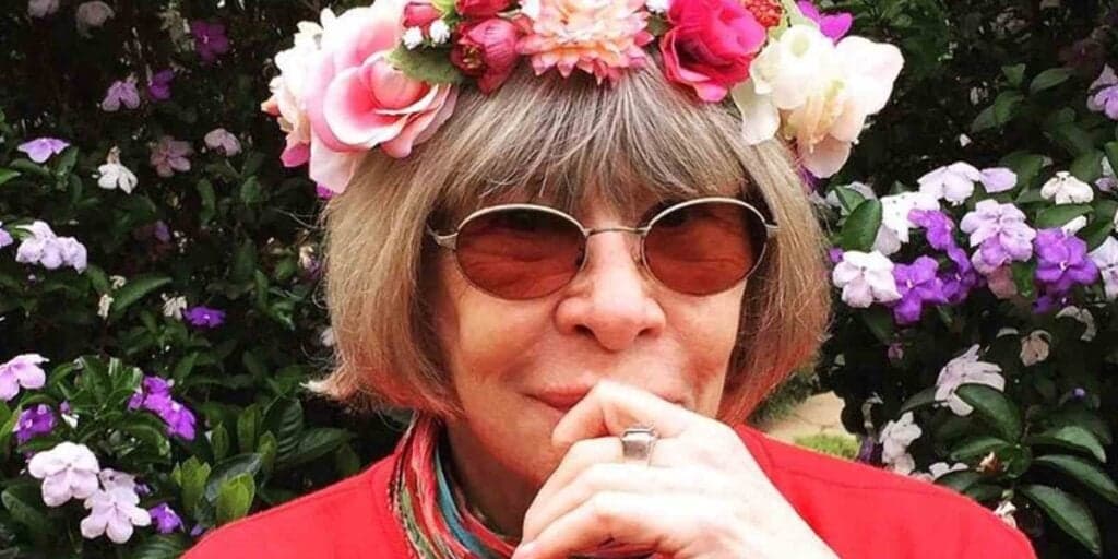 Filho de Rita Lee faz comunicado oficial após cantora ser internada: "Gente, minha mãe.."
