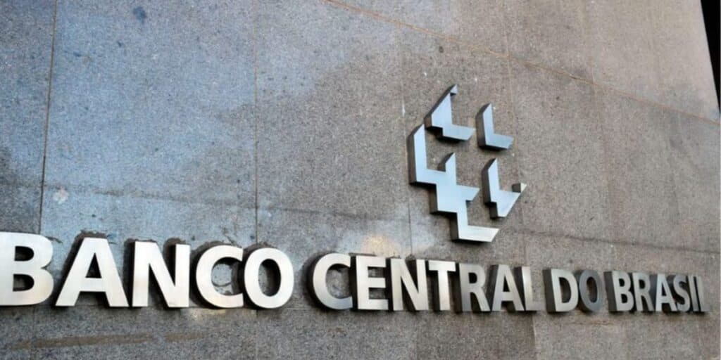 Alerta: Banco acaba de tomar decisão crucial que afetará diretamente o seu bolso