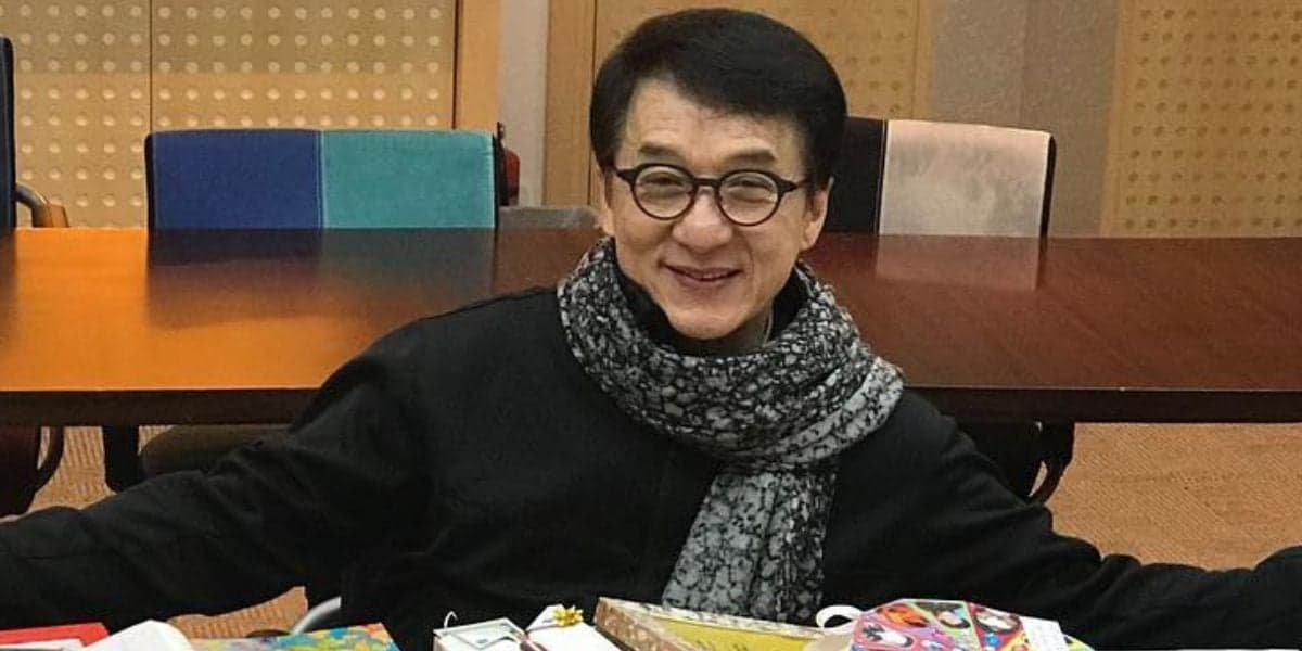 Jackie Chan (Foto: Reprodução / Instagram) Jackie Chan (Foto: Reprodução / Instagram)