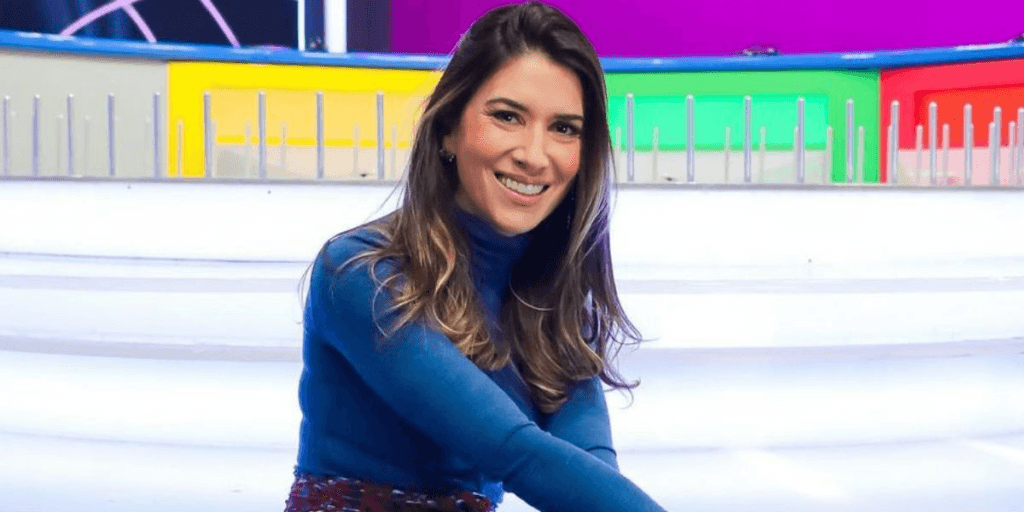 Rebeca Abravanel surge em bastidores do SBT e assume o que sempre faz antes de ir ao ar: "Eu adoro"