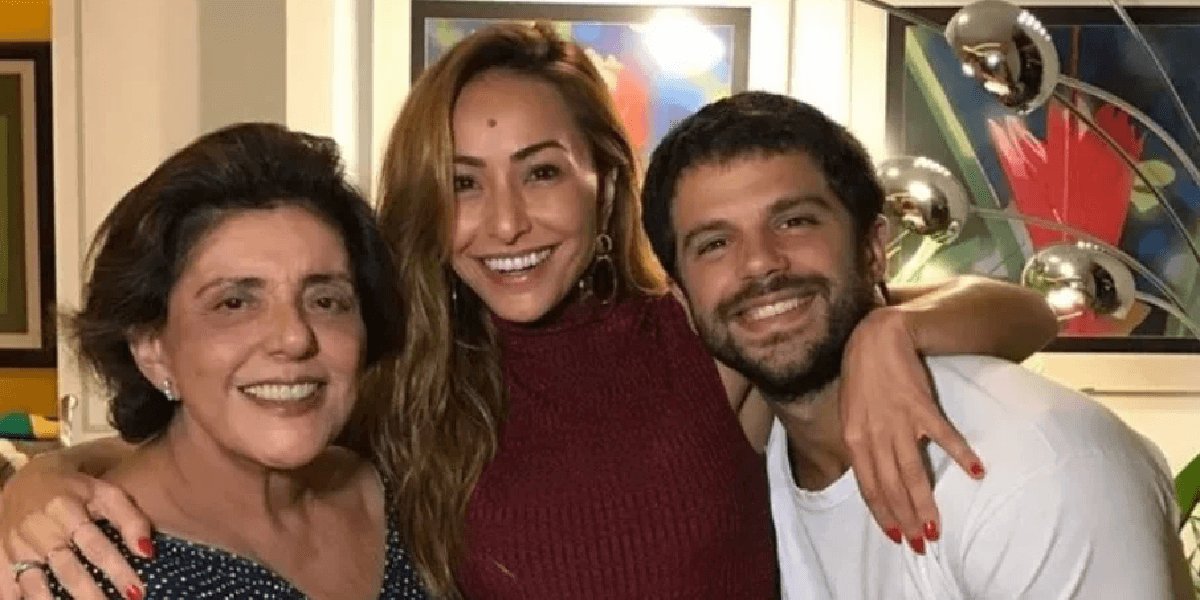 http://tvfoco.uai.com.br/wp-content/uploads/2015/05/Daniela-Mercury.jpg http://tvfoco.uai.com.br/wp-content/uploads/2015/05/Daniela-Mercury.jpg