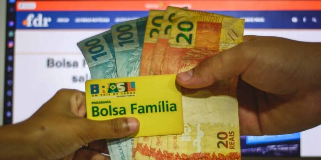 Governo arma plano para empregar beneficiários do Bolsa Família e quem aceitar pode perder o dinheiro