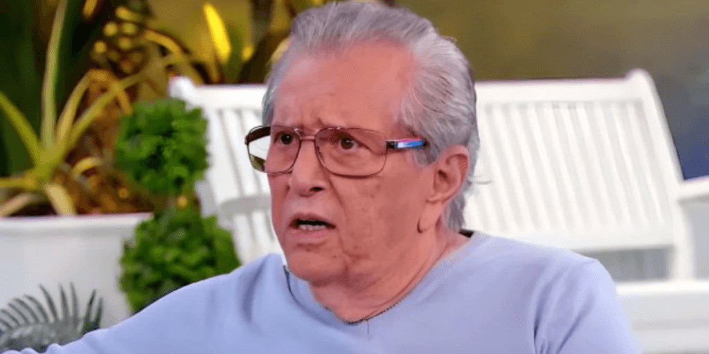 A briga absurda que Carlos Alberto nunca se perdoou por ter causado com sertanejo: "Mágoa que tenho"