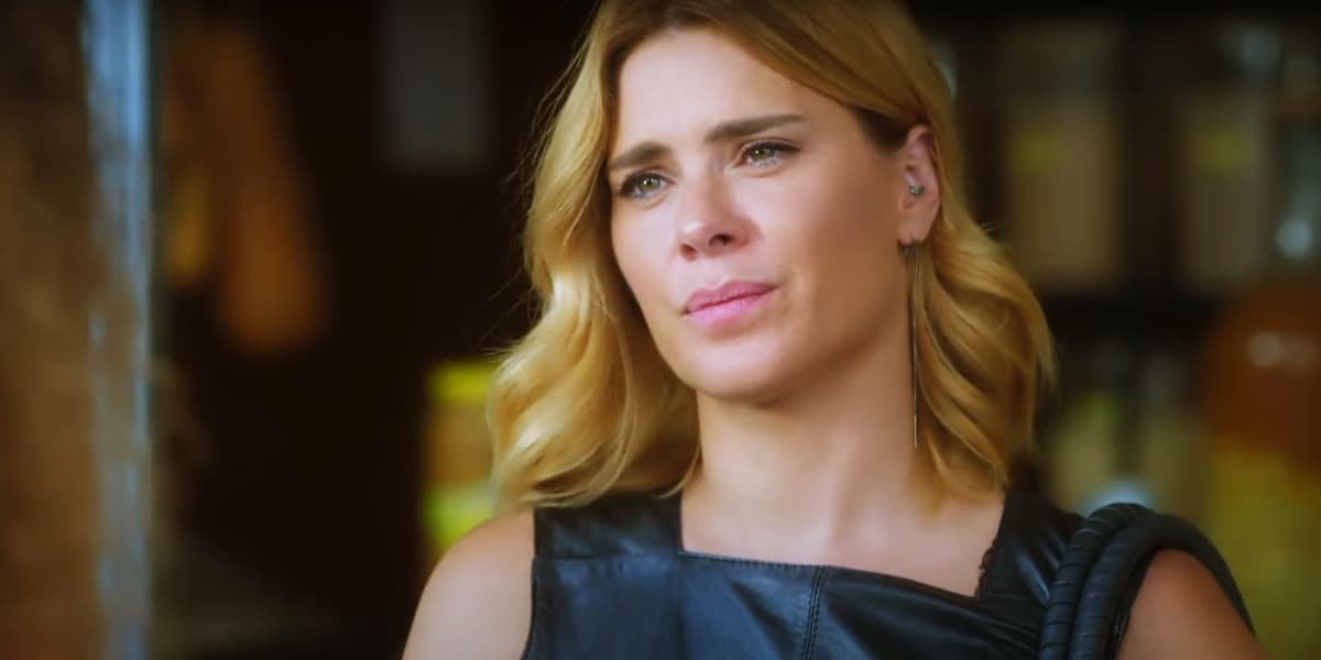 Lumiar em cena da novela Vai na Fé Lumiar em cena da novela Vai na Fé
