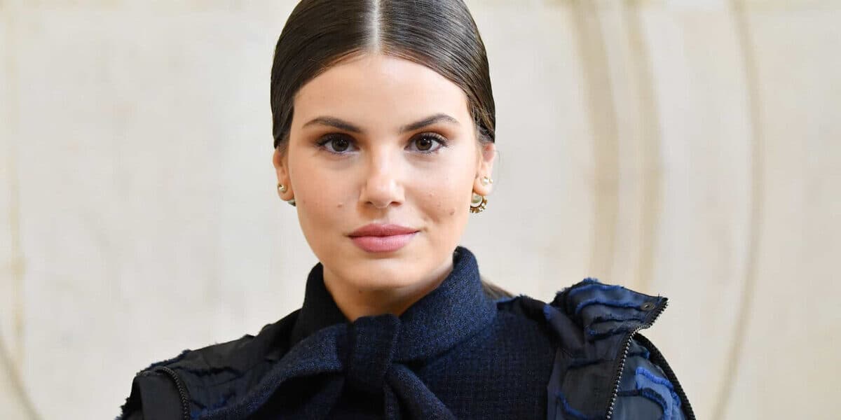 Camila Queiroz tem volta triunfal após saída conturbada da Globo (Foto Reprodução/Internet) Camila Queiroz tem volta triunfal após saída conturbada da Globo (Foto Reprodução/Internet)