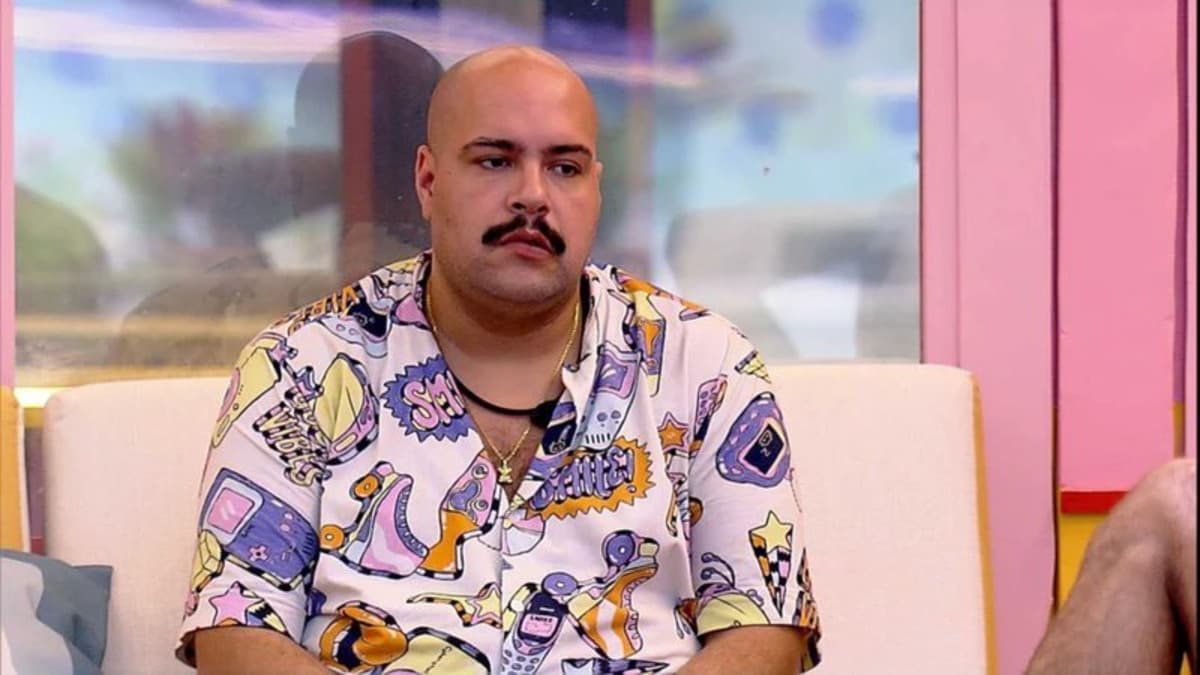 Tiago Abravanel faz confissão surpreendente sobre período em que estava confinado no BBB 22, da Globo (Foto Reprodução/Internet) Tiago Abravanel faz confissão surpreendente sobre período em que estava confinado no BBB 22, da Globo (Foto Reprodução/Internet)