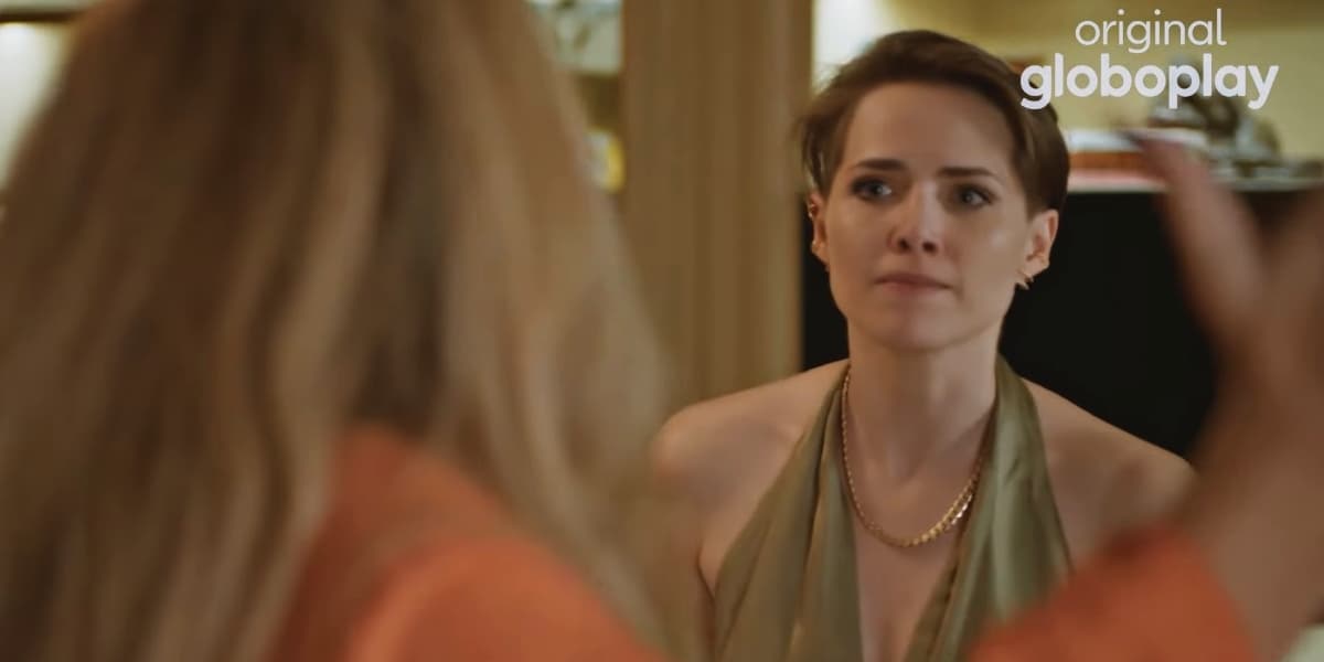 Vanessa briga com Zoé em cena da novela Todas as Flores