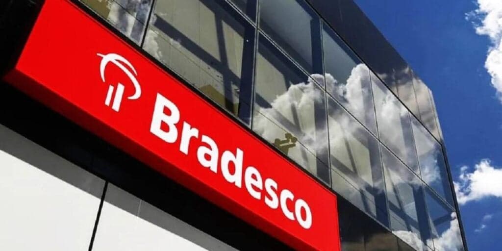 Bradesco promove MUDANÇA gigante e você precisa saber o que o banco quer fazer agora