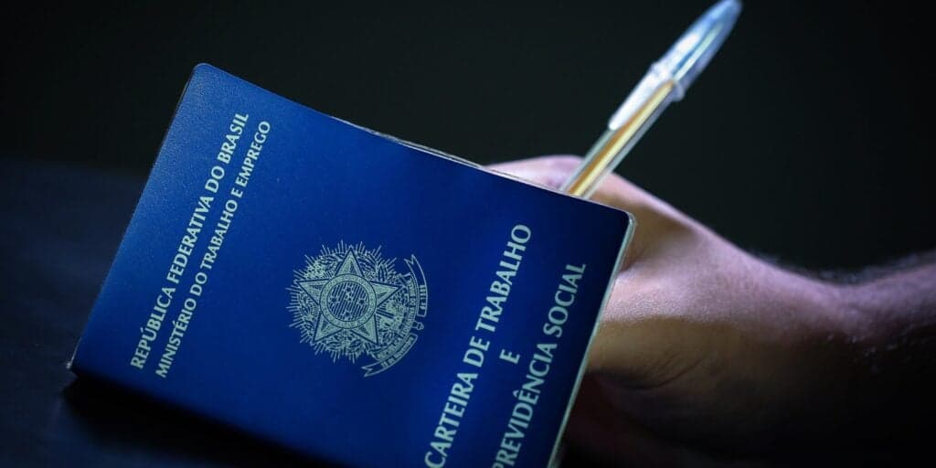 NOTÍCIA EXCELENTE: Trabalhadores com carteira assinada tem novo SAQUE aprovado para maio