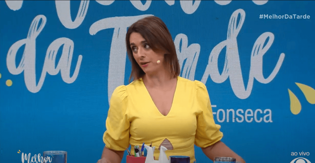 Catia Fonseca dá opinião sobre o programa "É De Casa", da Globo (Foto Reprodução/Youtube) Catia Fonseca dá opinião sobre o programa "É De Casa", da Globo (Foto Reprodução/Youtube)
