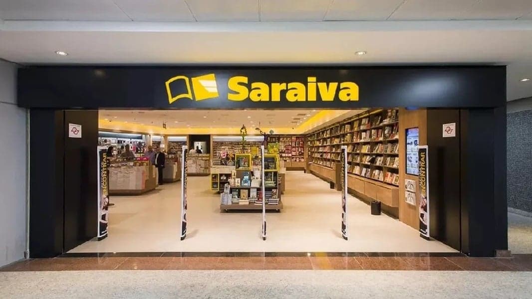 Loja Saraiva foi fechada em alguns shopping (Foto: Reprodução/ Internet)