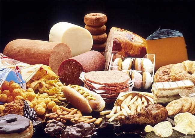 Comidas que são consumidas diariamente podem causar câncer. Foto: Reprodução/Internet