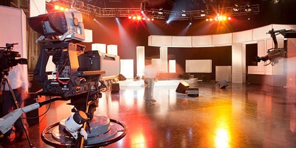 Falida e obrigada a sair do ar: o triste fim e encerramento de uma das maiores emissoras de TV do Brasil