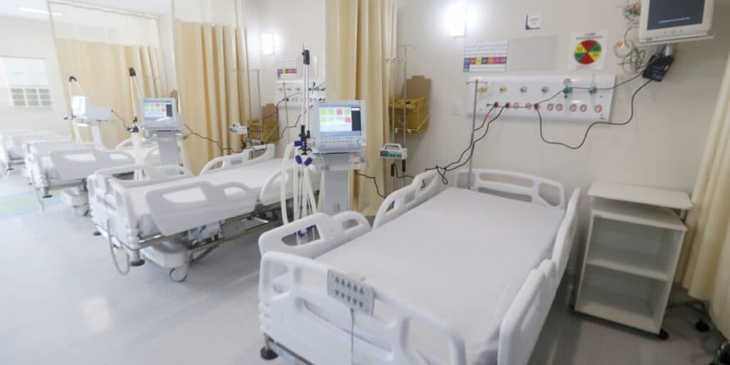 Gravíssimo: Superfungo letal acaba de ser descoberto, hospital no Brasil é fechado e situação é preocupante