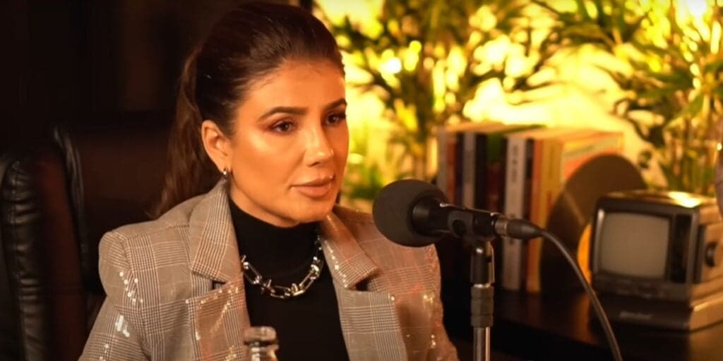 A fortuna de Paula Fernandes é uma das maiores do país e você não tem noção