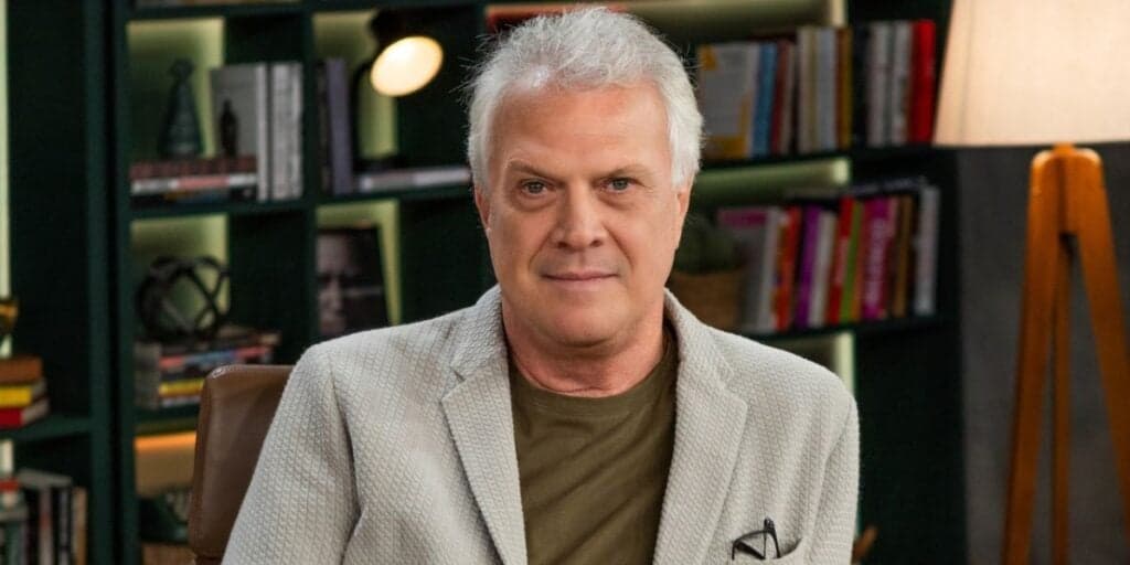 O substituto oficial de Pedro Bial na Globo é alguém que já brilhou na concorrência e você ama