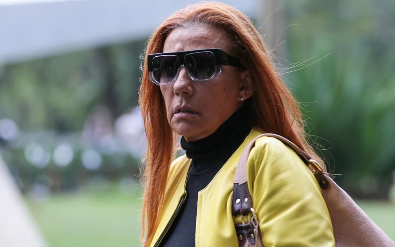 http://tvfoco.uai.com.br/wp-content/uploads/2015/05/Daniela-Mercury.jpg