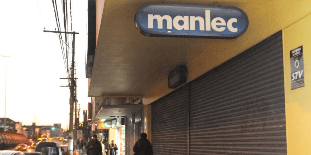 http://tvfoco.uai.com.br/wp-content/uploads/2015/05/Daniela-Mercury.jpg