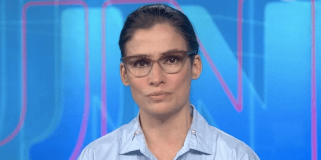 A coragem de Renata Vasconcellos de deixar profissão amada no país para assumir novo cargo na Globo