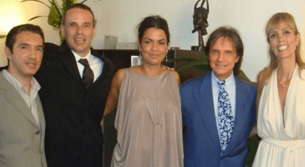 http://tvfoco.uai.com.br/wp-content/uploads/2015/05/Daniela-Mercury.jpg http://tvfoco.uai.com.br/wp-content/uploads/2015/05/Daniela-Mercury.jpg