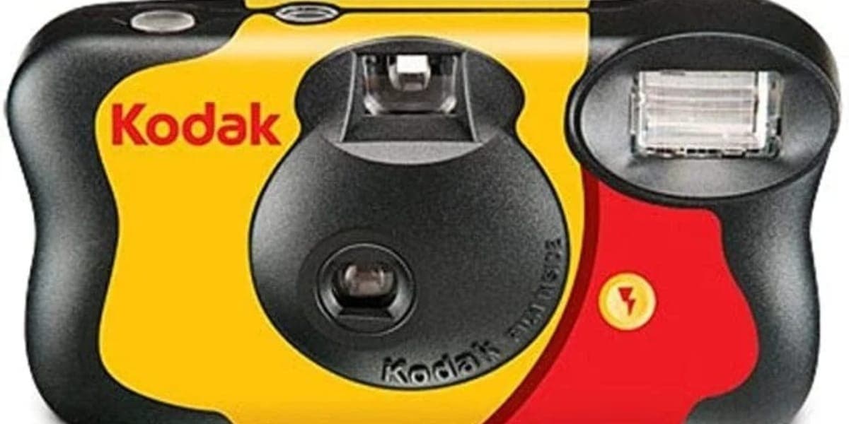 Câmera da Kodak, empresa que criou a primeira câmera do mundo (Reprodução: Internet) Câmera da Kodak, empresa que criou a primeira câmera do mundo (Reprodução: Internet)