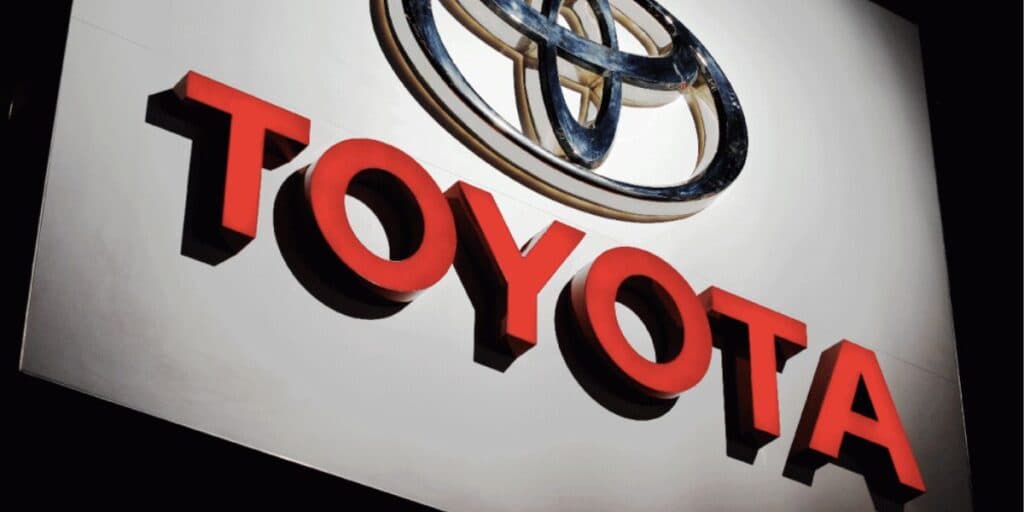 Alerta, se você tem um carro da Toyota precisa saber disso já: Nova montadora acaba de fazer isso com eles